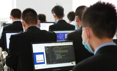 八維人工智能專業