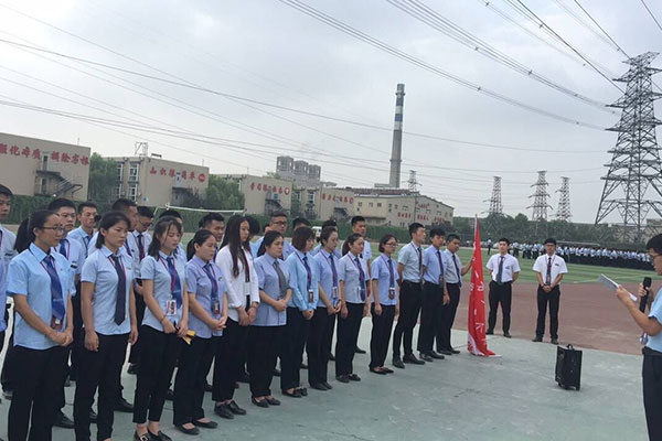 八維職業(yè)學(xué)校網(wǎng)絡(luò)工程專業(yè)學(xué)子學(xué)習(xí)生活風(fēng)采